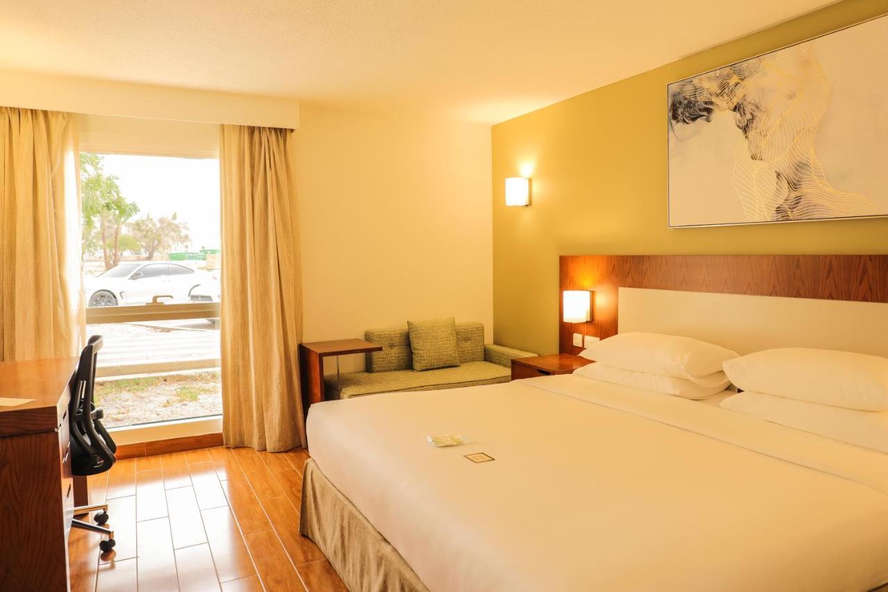 Dhafra Beach Hotel Jebel Dhanna Exterior foto